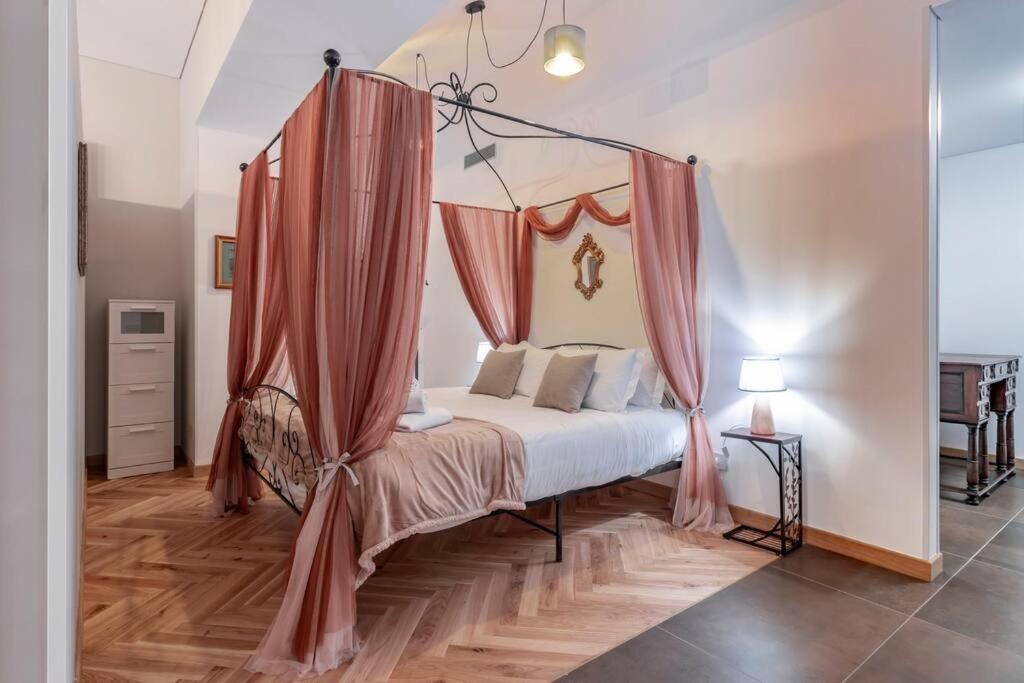Ferienwohnung Piazza San Carlo Elegante Loft In Centro - Wi-Fi Turin Exterior foto